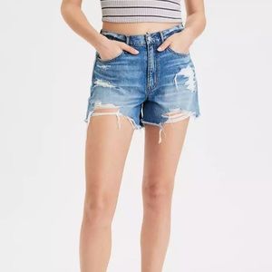 NWT Plus Size American Eagle 90’s Boyfriend Shorts